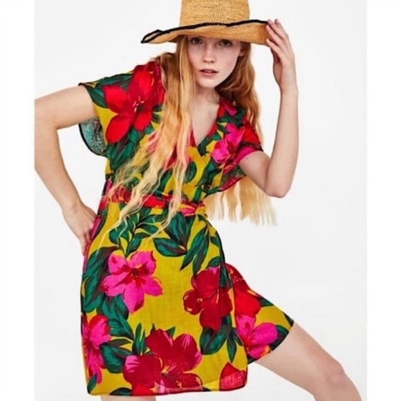 Zara Vibrant Chartreuse Hibiscus Floral Linen Mini Dress, Size XS - Picture 1 of 16